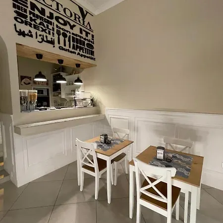 Victoria Couette-café